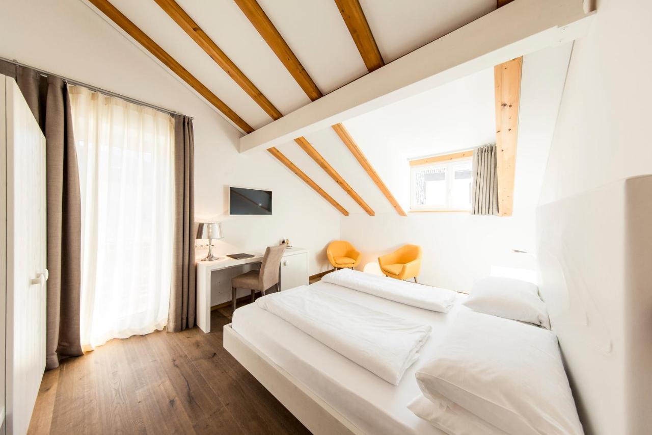 Boutique Hotel Zum Rosenbaum Nalles Exterior photo